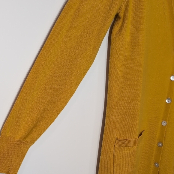 Modcloth | Golden Mustard Button-Front Deep V-neck Knitted Cardigan Size S - Picture 3 of 10